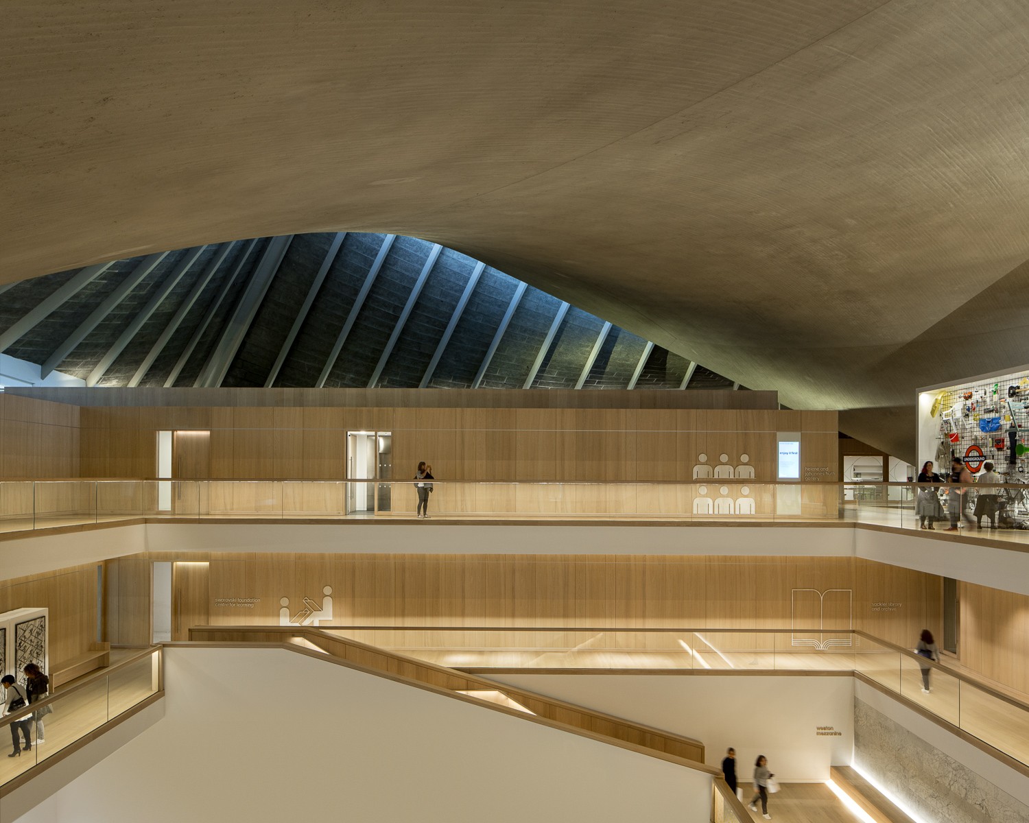 The Design Museum of London / OMA + Allies and Morrison + John Pawson